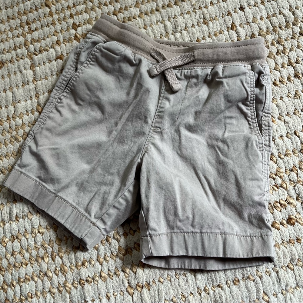 Crewcuts Boys size 4 Chino Shorts with Elastic Waist